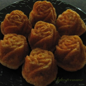 Flower Shaped Banana Bread Muffins